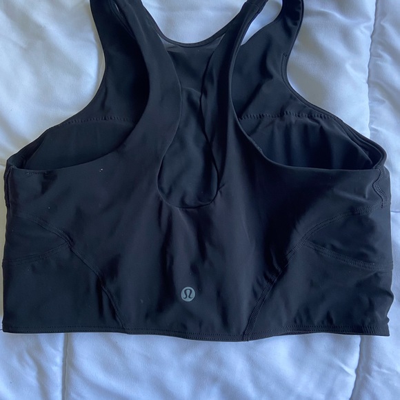 😎Lululemon Mesh-back train bra 😎 - Picture 5 of 7